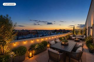 3135 31st St Apt 702, New York City, NY 11106