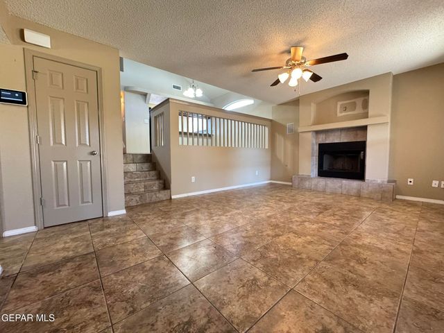 5316 IGNACIO ALMANZAR Lane, El Paso, TX 79934