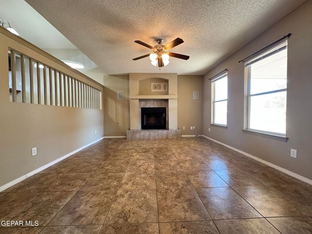 5316 IGNACIO ALMANZAR Lane, El Paso, TX 79934