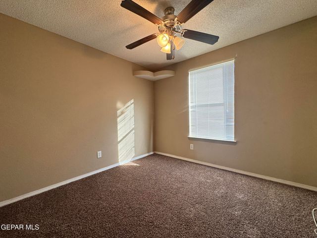 5316 IGNACIO ALMANZAR Lane, El Paso, TX 79934