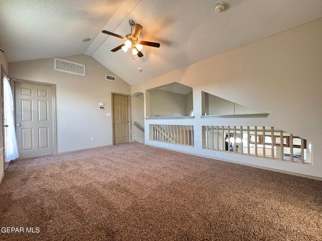 5316 IGNACIO ALMANZAR Lane, El Paso, TX 79934