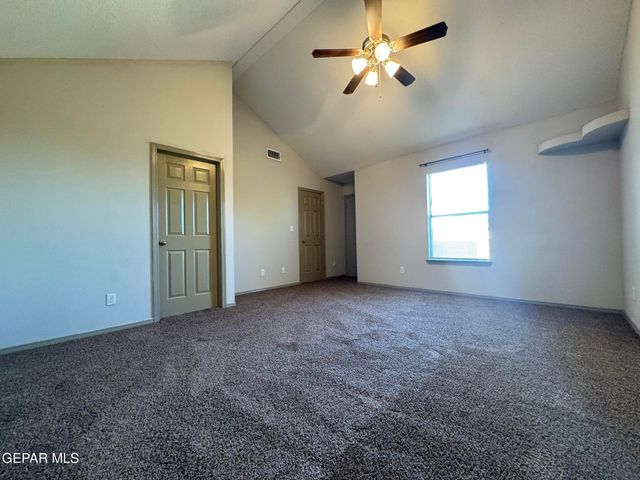 5316 IGNACIO ALMANZAR Lane, El Paso, TX 79934