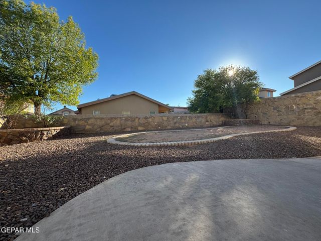 5316 IGNACIO ALMANZAR Lane, El Paso, TX 79934