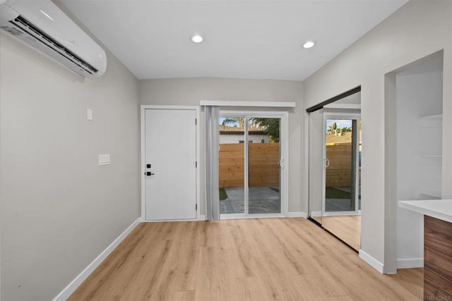 1566 Reed Ave, San Diego, CA 92109