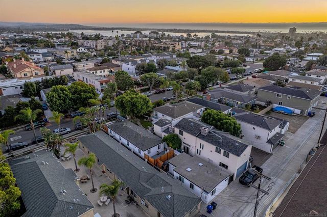 1566 Reed Ave, San Diego, CA 92109