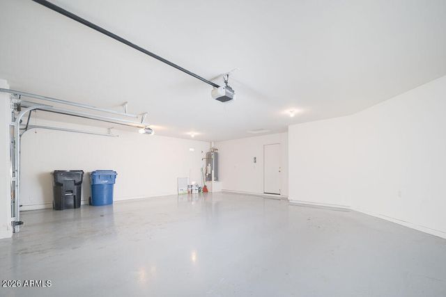 16746 W TONBRIDGE Street, Surprise, AZ 85374
