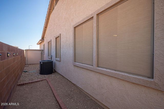 16746 W TONBRIDGE Street, Surprise, AZ 85374