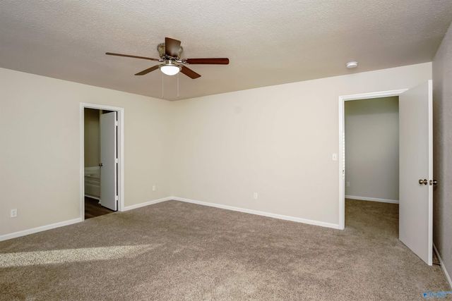 202 Valleyside Drive, Huntsville, AL 35810