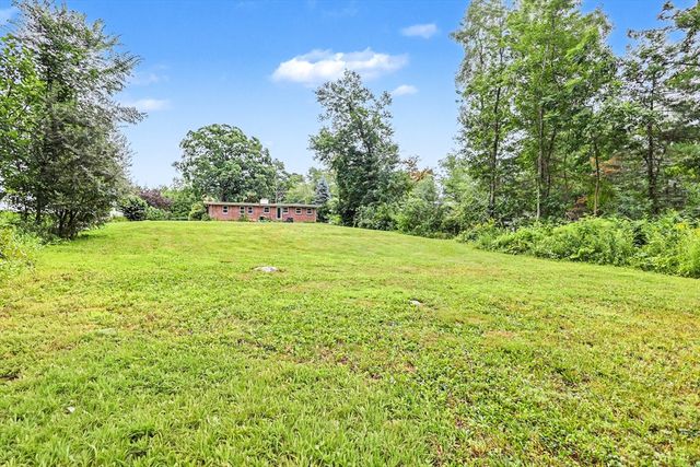 197 River Road, Andover, MA 01810