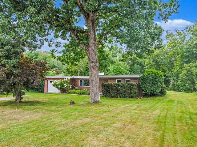 197 River Road, Andover, MA 01810