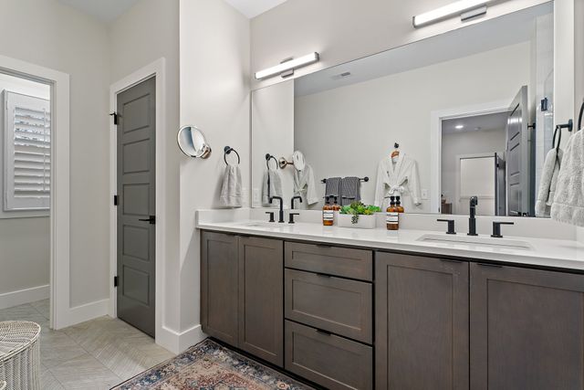 6462 Thunderbird Dr, Nashville, TN 37209