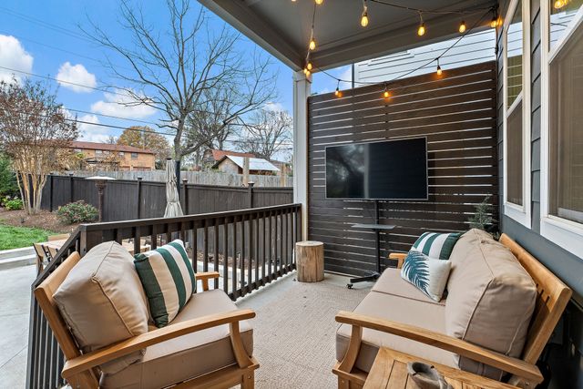 6462 Thunderbird Dr, Nashville, TN 37209