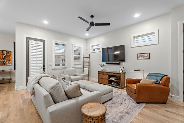 6462 Thunderbird Dr, Nashville, TN 37209