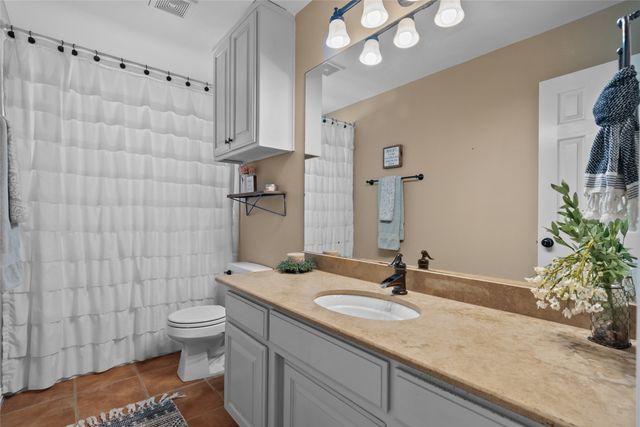 163 Lakeview Drive, Aledo, TX 76008