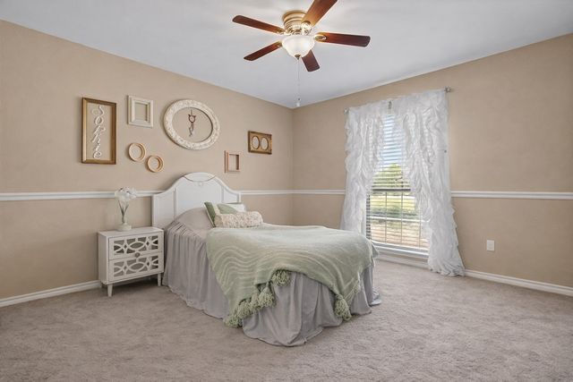 163 Lakeview Drive, Aledo, TX 76008