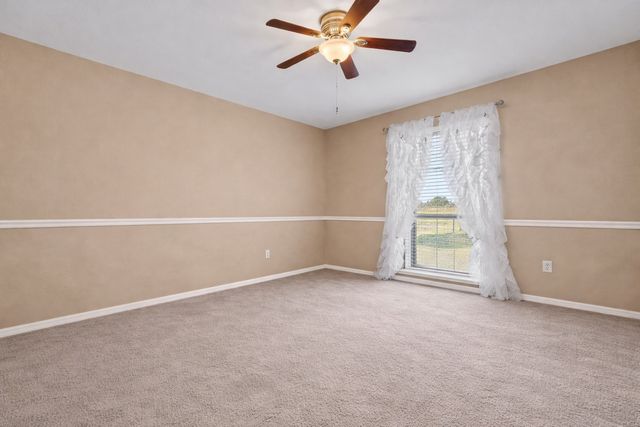 163 Lakeview Drive, Aledo, TX 76008