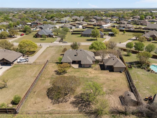 163 Lakeview Drive, Aledo, TX 76008