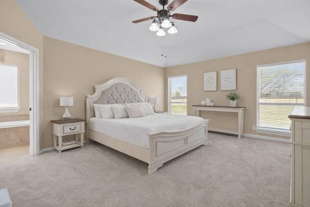 163 Lakeview Drive, Aledo, TX 76008