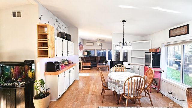 12933 Trout Farm Road, Sultan, WA 98294