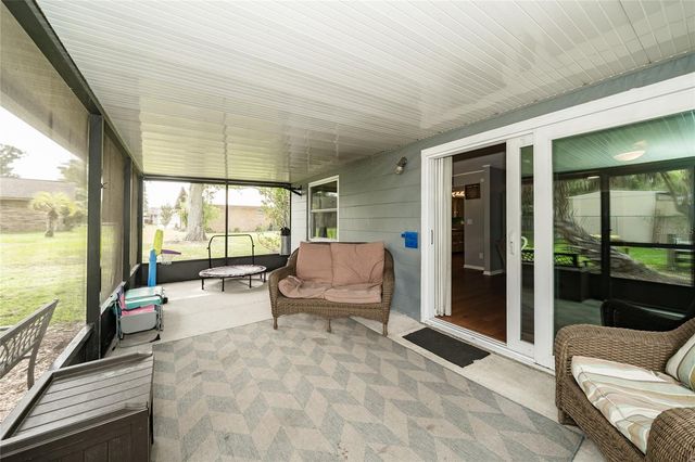 1404 REDBUD CIRCLE, Plant City, FL 33563