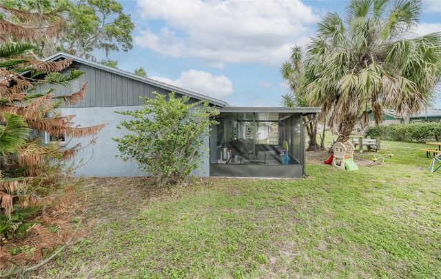 1404 REDBUD CIRCLE, Plant City, FL 33563