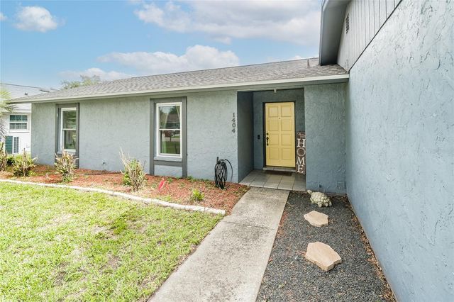 1404 REDBUD CIRCLE, Plant City, FL 33563