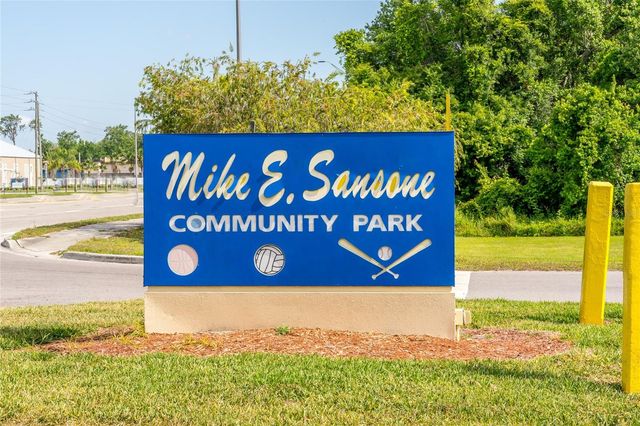 1404 REDBUD CIRCLE, Plant City, FL 33563