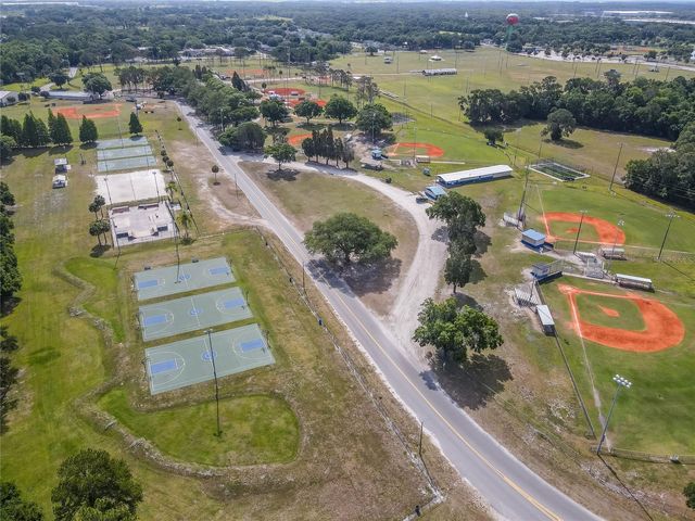 1404 REDBUD CIRCLE, Plant City, FL 33563