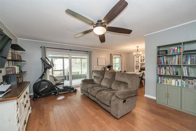 1404 REDBUD CIRCLE, Plant City, FL 33563