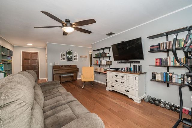 1404 REDBUD CIRCLE, Plant City, FL 33563