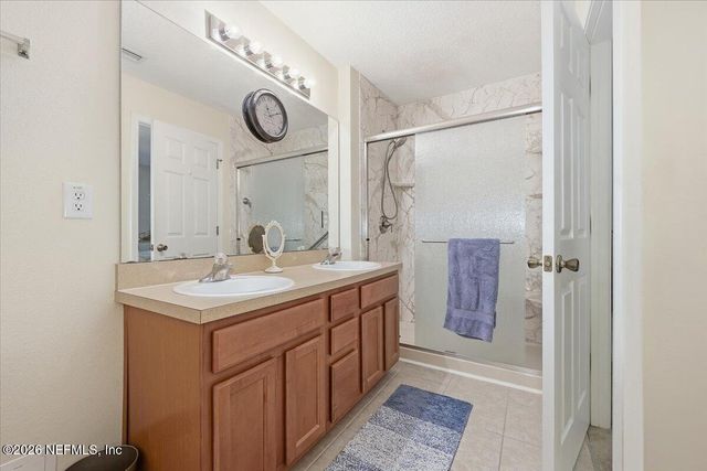 6700 BOWDEN Road 702, Jacksonville, FL 32216