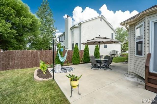 1405 Sunburst Drive, O Fallon, MO 63366