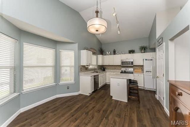 1405 Sunburst Drive, O Fallon, MO 63366