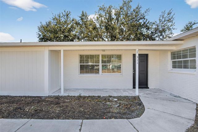 311 NE 5TH STREET, Mulberry, FL 33860