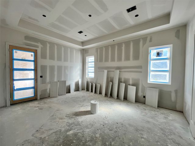 5501 Pershing Avenue, Fort Worth, TX 76107