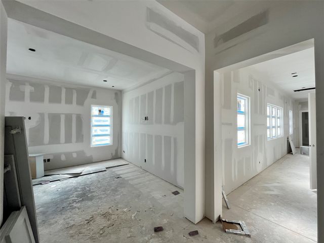 5501 Pershing Avenue, Fort Worth, TX 76107