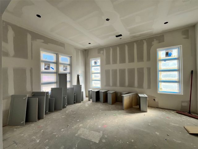 5501 Pershing Avenue, Fort Worth, TX 76107