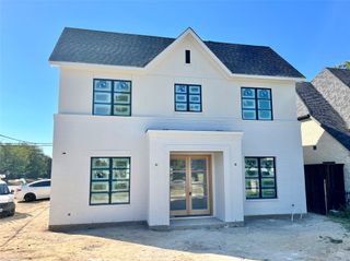 5501 Pershing Avenue, Fort Worth, TX 76107