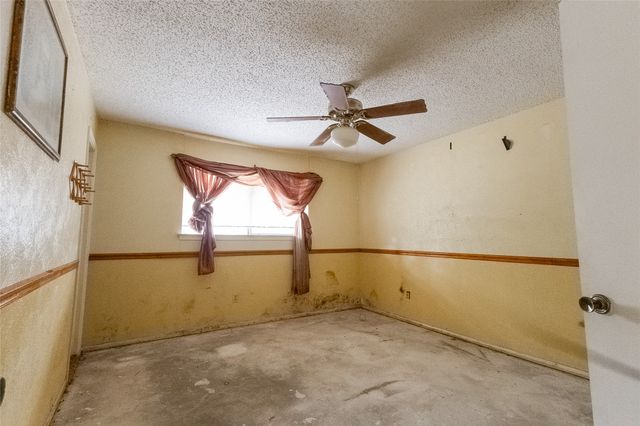 708 Redbud Drive, Forney, TX 75126