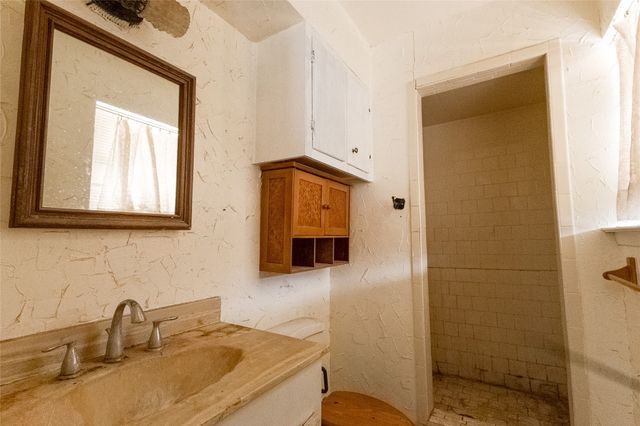 708 Redbud Drive, Forney, TX 75126