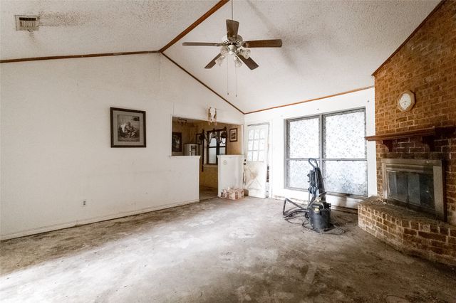 708 Redbud Drive, Forney, TX 75126