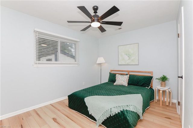 5 Kingslee LN, Hampton, VA 23669