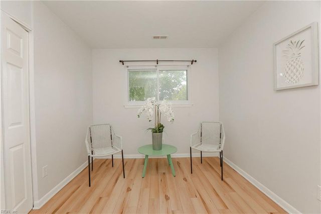 5 Kingslee LN, Hampton, VA 23669