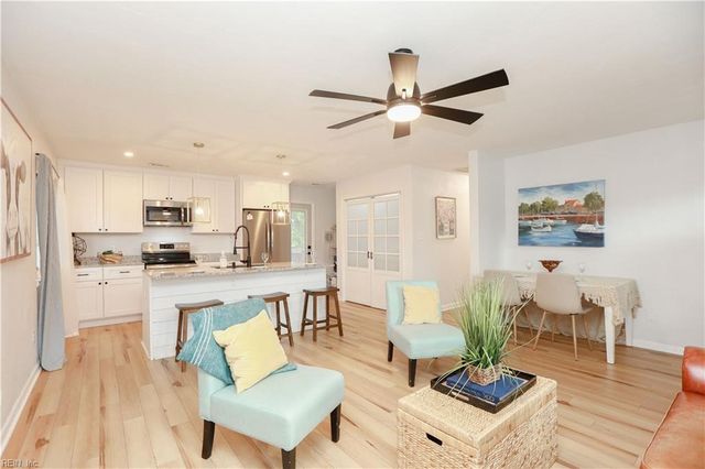 5 Kingslee LN, Hampton, VA 23669