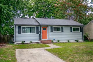 5 Kingslee LN, Hampton, VA 23669