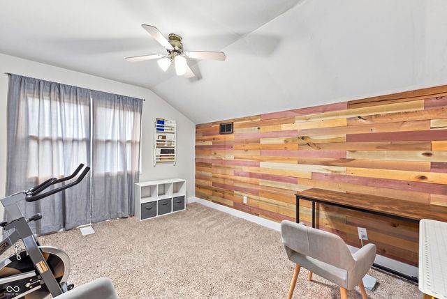102 W Ulen Drive, Lebanon, IN 46052