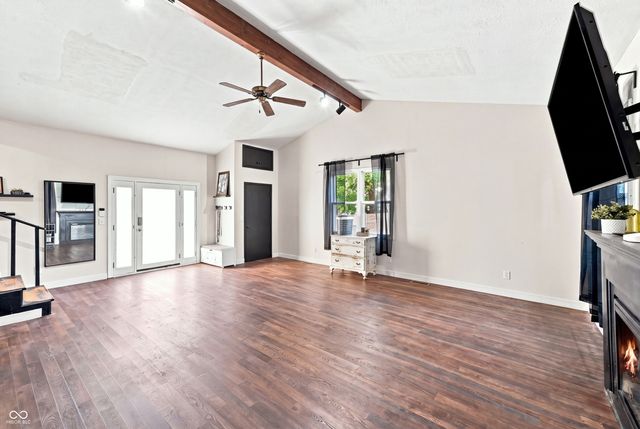 102 W Ulen Drive, Lebanon, IN 46052