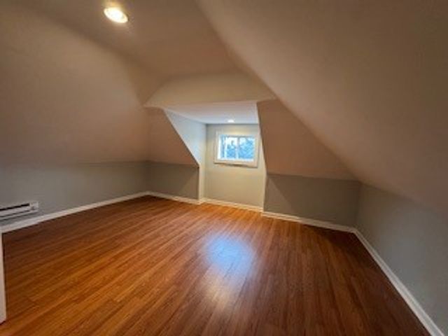 7736 S Champlain Avenue, Chicago, IL 60619