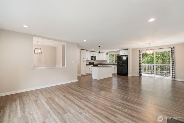 6906 43rd Street Ct NW, Gig Harbor, WA 98335
