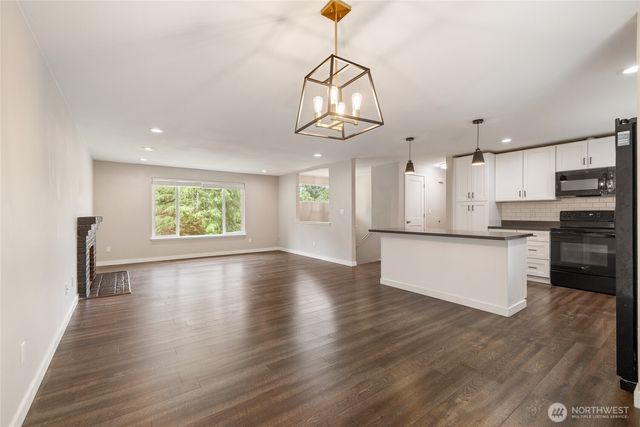 6906 43rd Street Ct NW, Gig Harbor, WA 98335